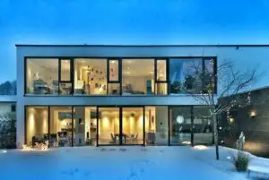 TheHomeTrotters McNamara: The Complete Guide to Smart Homes, DIY Living, and the People Behind the Platform