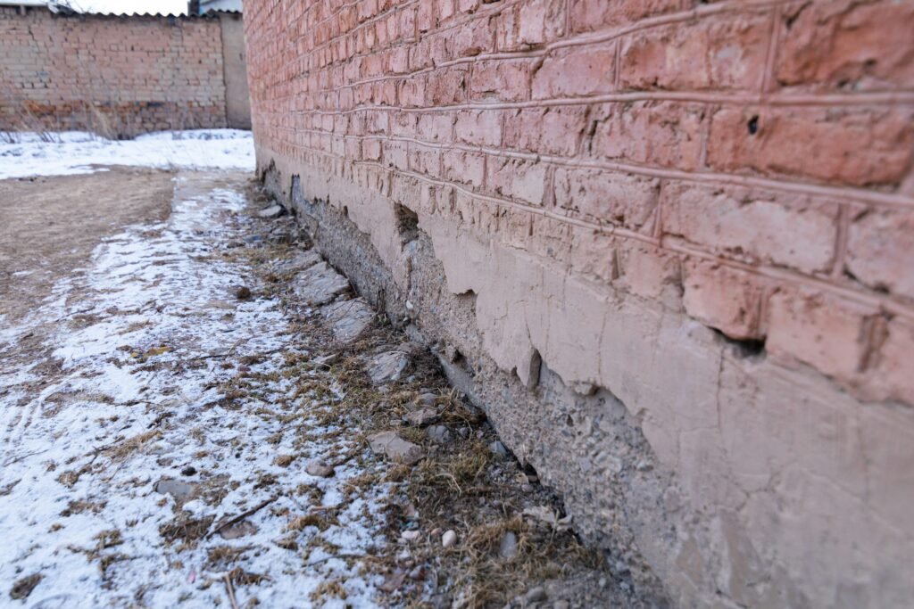 Sinking Foundation: Causes, Signs, and What Settlement Means