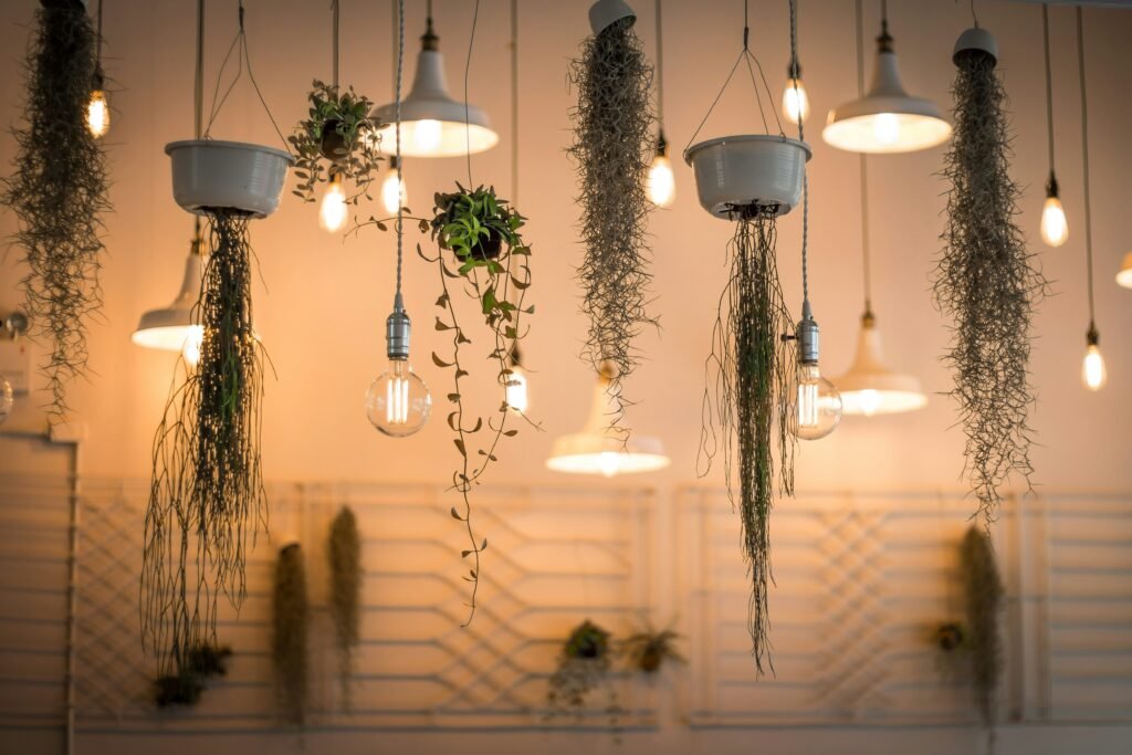 The Entryway Lighting Rules That Decide a Home's First Impression